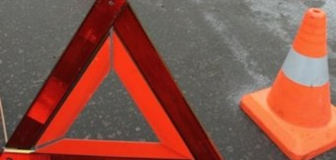 В ДТП на КАД в Петербурге пострадали женщина и 8-месячный ребенок