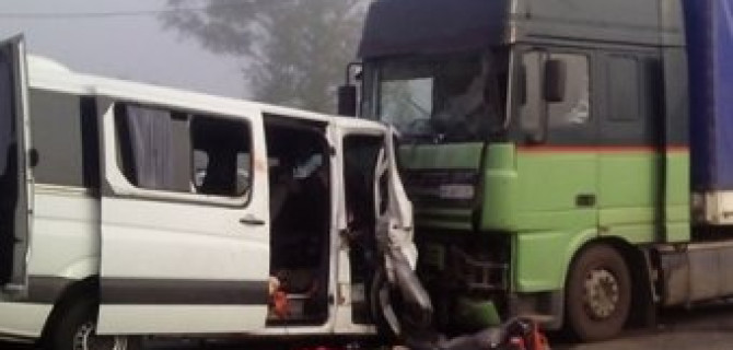 В ДТП под Курском погибли пять украинцев