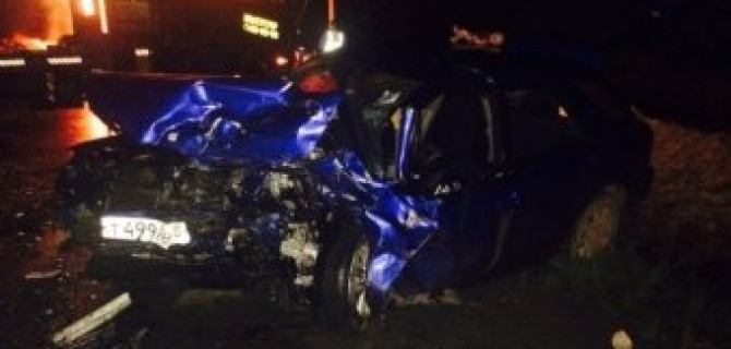 В ДТП на Байкальском тракте погибла женщина и пострадали 9 человек