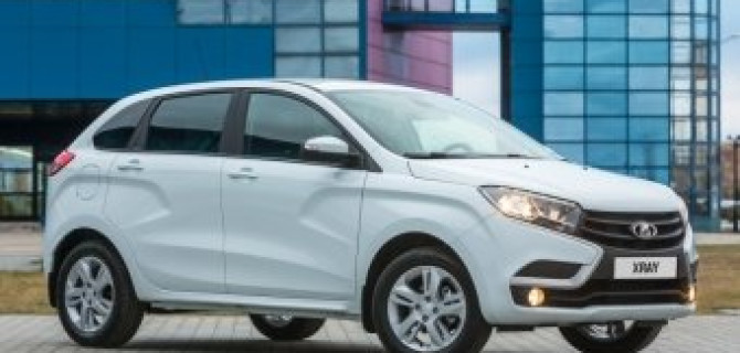 Продажи LADA Xray с двигателем от Nissan прекращаются