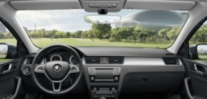 Замена лобовых стекол на индивидуальных условиях для SKODA!