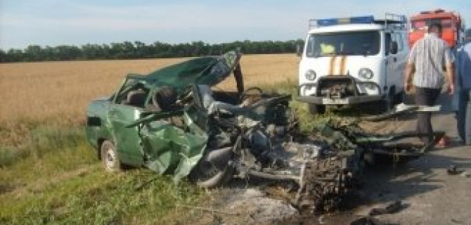 В Миллеровском районе в ДТП погибла женщина