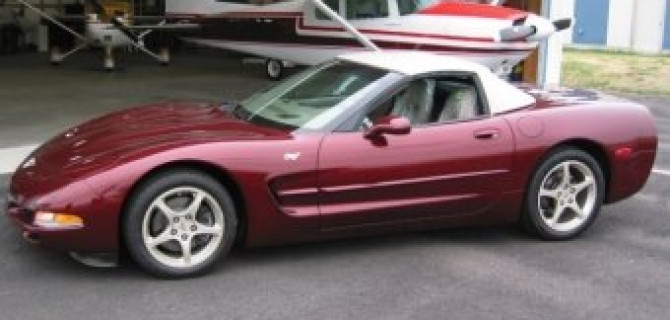 На&nbsp;продажу выставлен Chevrolet Corvette 2003 с&nbsp;пробегом 80&nbsp;км