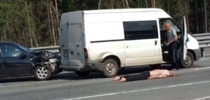 На Новоприозерском шоссе в Ленобласти насмерть сбили пешехода