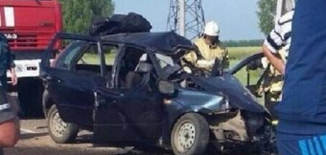 В Татарстане из-за открывшегося капота погибли два члеовека