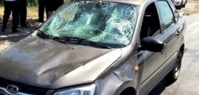 В Волгограде Лада насмерть сбила двух человек на переходе