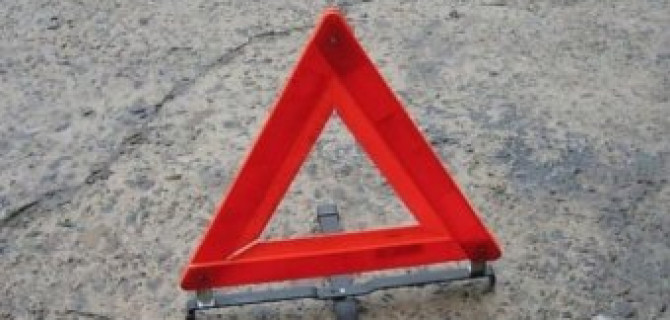 На МКАД перевернулся грузовик