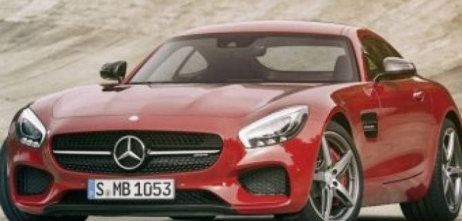Mercedes AMG GT-R появится в России в 2017 году
