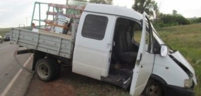 Под Оренбургом в ДТП с микроавтобусом пострадали 9 человек