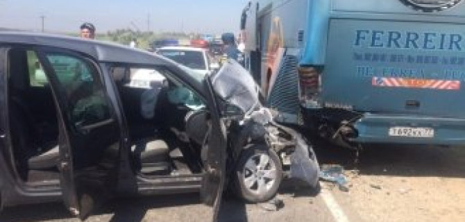 На Кубани в ДТП попал автобус с москвичами