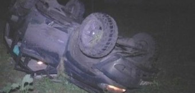 В Самарской области перевернулся УАЗ с тремя детьми – водитель погиб