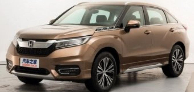 Появились новые фотографии Honda Avancier