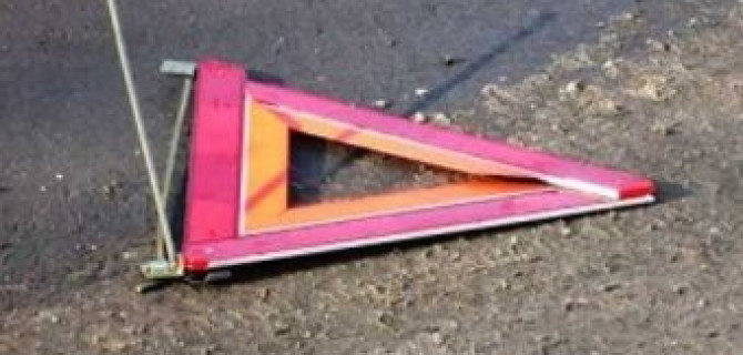 В ДТП с лесовозом в Карелии погиб человек