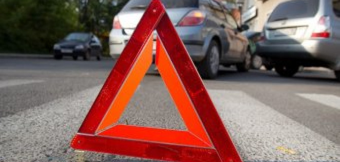 В Иванове водитель, пытаясь скрыться от ДПС, покалечил мать