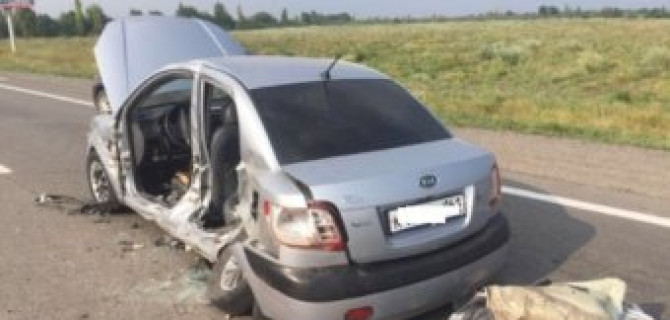 Под Ростовом в тройном ДТП пострадали семь человек