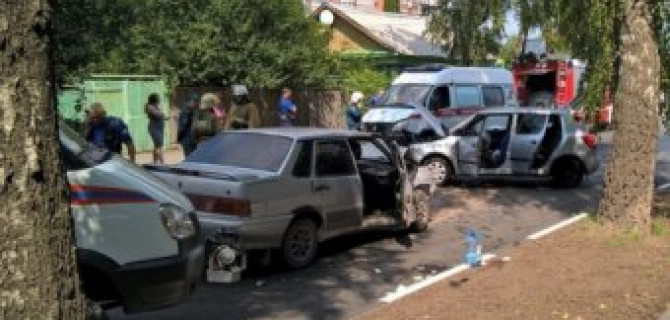 В ДТП на улице Ленинского комсомола в Рязани пострадали пять человек