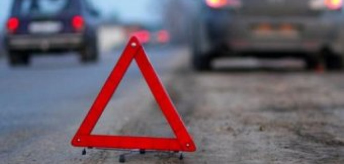 В ДТП на западе Москвы пострадали три человека