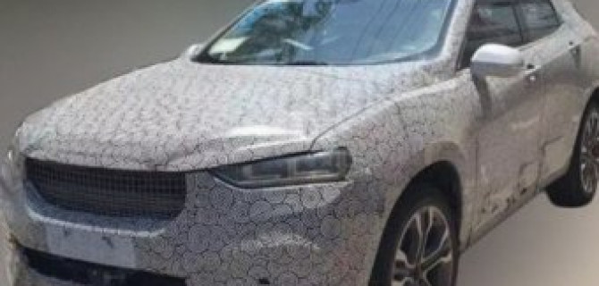 В Сети появились фото салона купеобразного внедорожника Haval