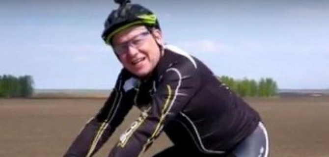 Новосибирский бизнесмен на велосипеде погиб под колесами автомобиля