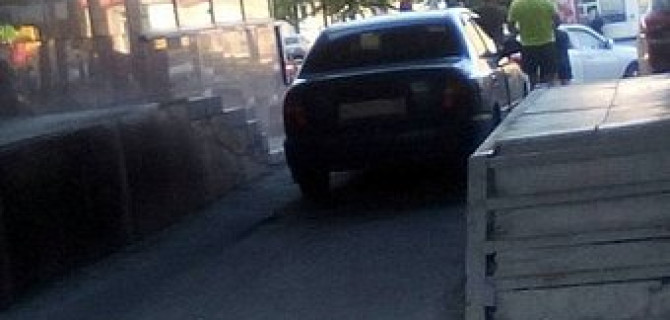 В Тюмени Hyundai, двигаясь задним ходом, насмерть сбил пенсионерку