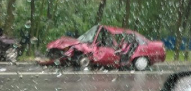 В ДТП под Петербургом погибла женщина и пострадал ребенок