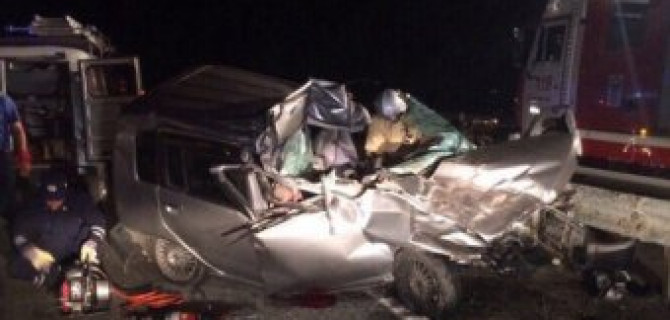 В ДТП с КАМАЗом в Красноармейском районе погибли два человека