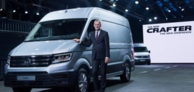 Новый фургон Volkswagen Crafter появится в России в 2017 году