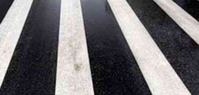 В Калининграде разыскивают водителя BMW, сбившего девушку