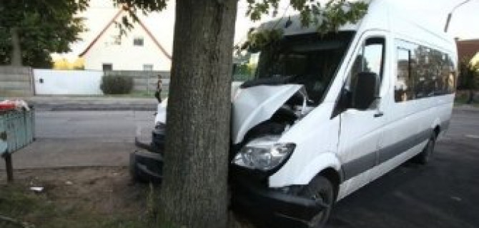 В ДТП с маршруткой в Калининграде пострадали шесть человек