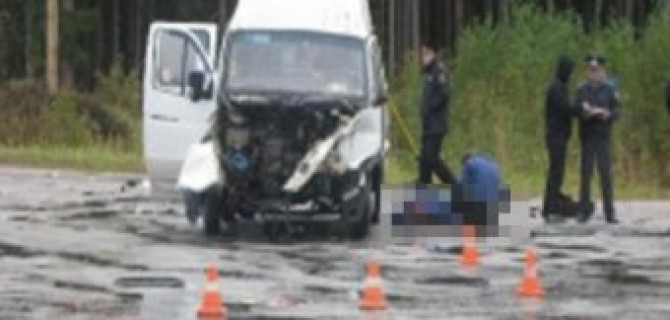 В ДТП с автобусом под Брянском погибла женщина