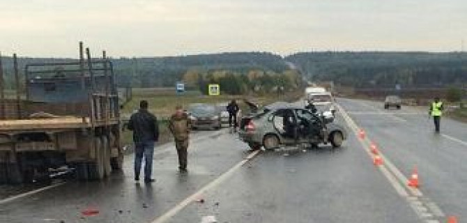 Мать и сын погибли в ДТП на трассе Пермь-Екатеринбург