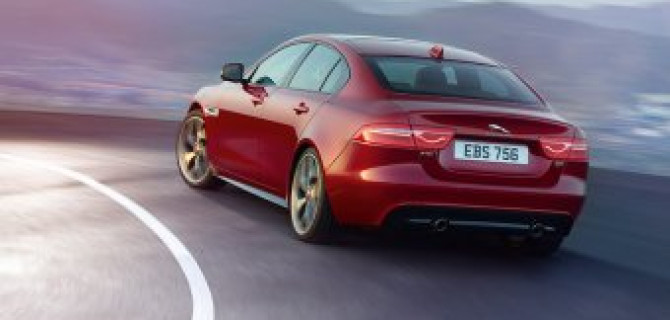 422 400 рублей при покупке Jaguar – убедительная привилегия 