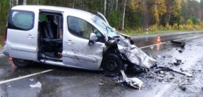 В ДТП под Первоуральском погибли два человека