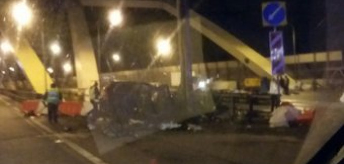 В Петербурге в ночном ДТП на КАД погиб пассажир Volvo