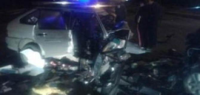 В ДТП на трассе Пермь-Екатеринбург погибли два человека