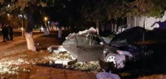 В Волгограде в ДТП погибли два человека