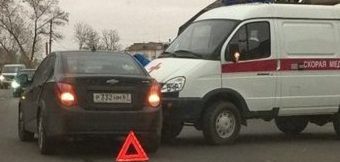 В Смоленске произошла авария с участием «скорой помощи»