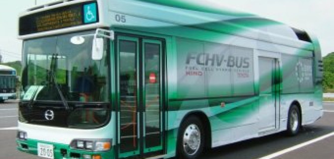 Toyota начала производство водородного автобуса