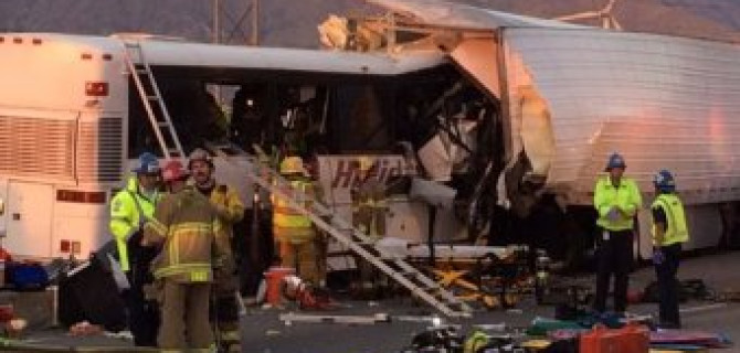 В ДТП с автобусом в Калифорнии погибли 13 человек