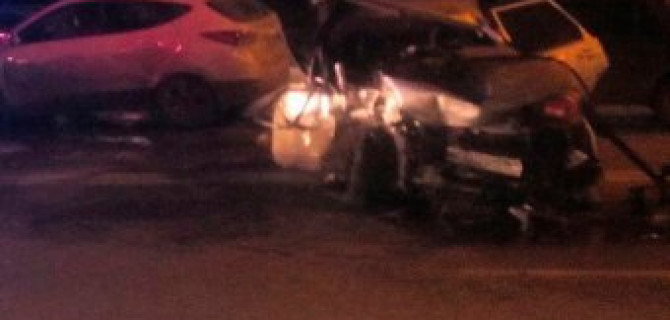 В массовом ДТП в Ростове пострадали четыре человека