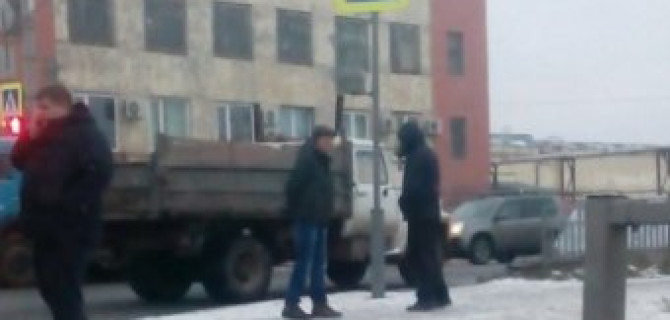 В Нижнем Новгороде грузовик насмерть сбил женщину на переходе