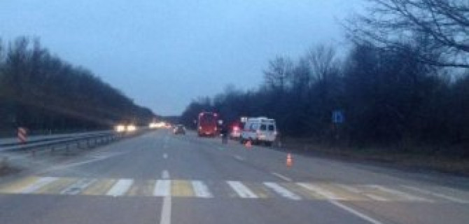 В Аксайском районе автобус насмерть сбил женщину