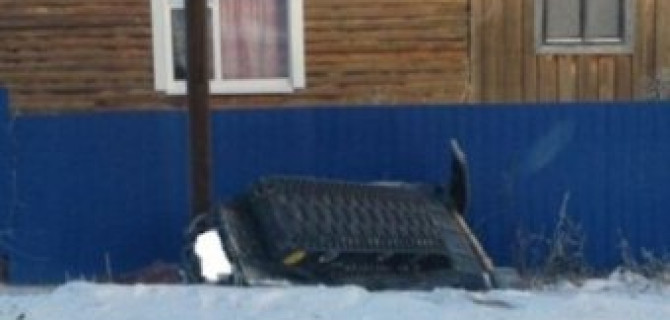 В ХМАО насмерть разбился водитель снегохода