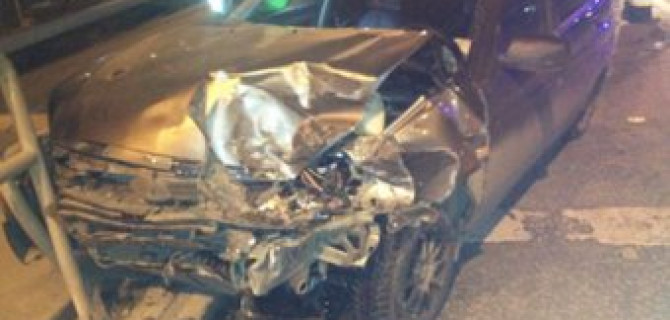 В Самаре пьяный водитель спровоцировал тройное ДТП