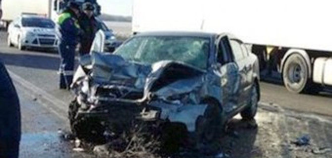 Трое взрослых и младенец погибли в ДТП под Ростовом