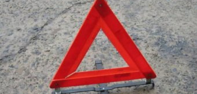 В Москве в ДТП попал Bentley