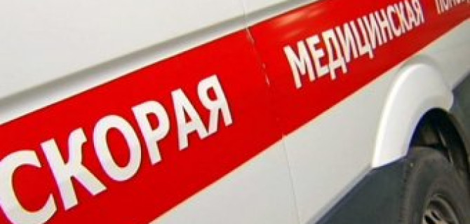 В Севастополе автомобиль без водителя сбил трех женщин