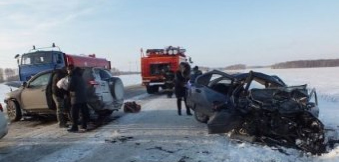В лобовом ДТП в курганской области погиб годовалый ребенок