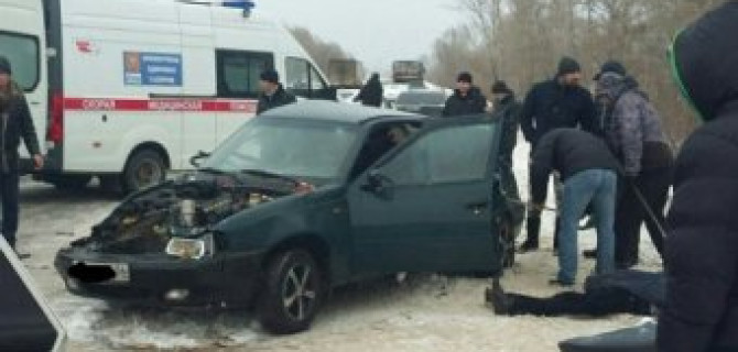 На трассе «Казань-Оренбург» при столкновении ВАЗа и Daewoo погиб мужчина