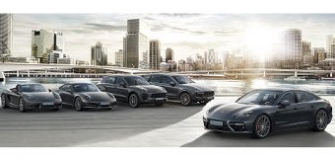 10 Porsche на решительных условиях в Порше Центр Москва
